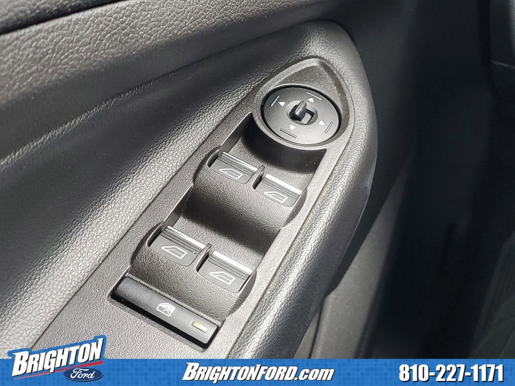 Used 2019 Ford Escape SE image 16