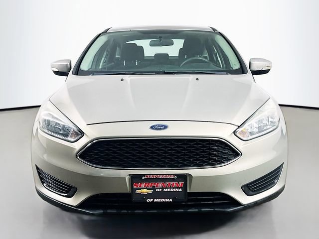 Used 2015 Ford Focus SE image 4