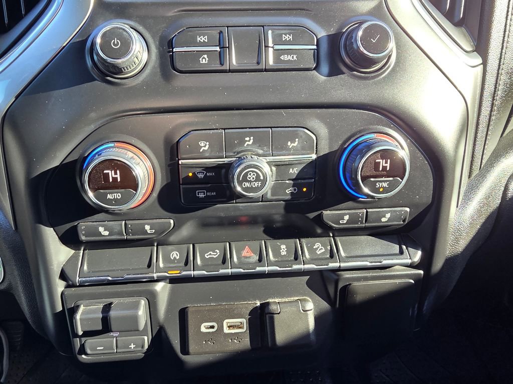 Used 2019 Chevrolet Silverado 1500 LT w/ Texas Edition AWD/4WD image 21