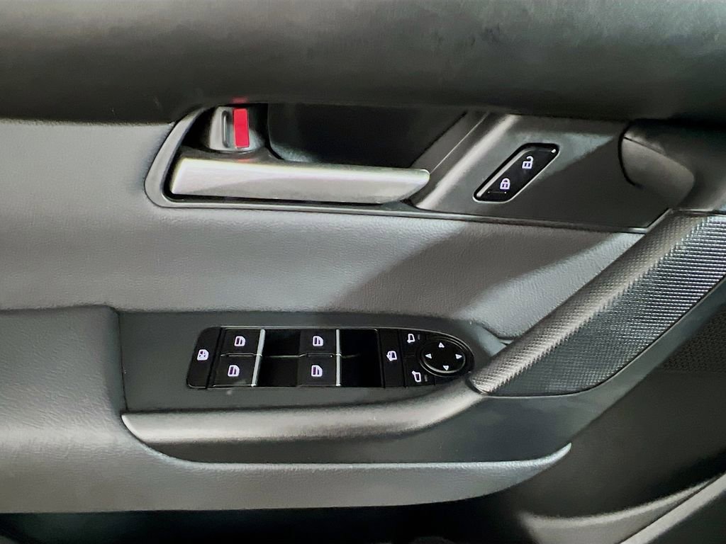 Used 2025 MAZDA CX-50 AWD 2.5 Turbo w/ Accent Package image 16