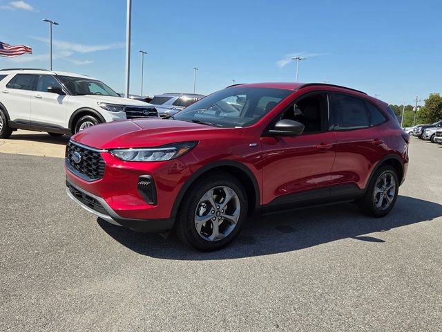 New 2026 Ford Escape ST-Line w/ Tech Pack #1 FWD image 3