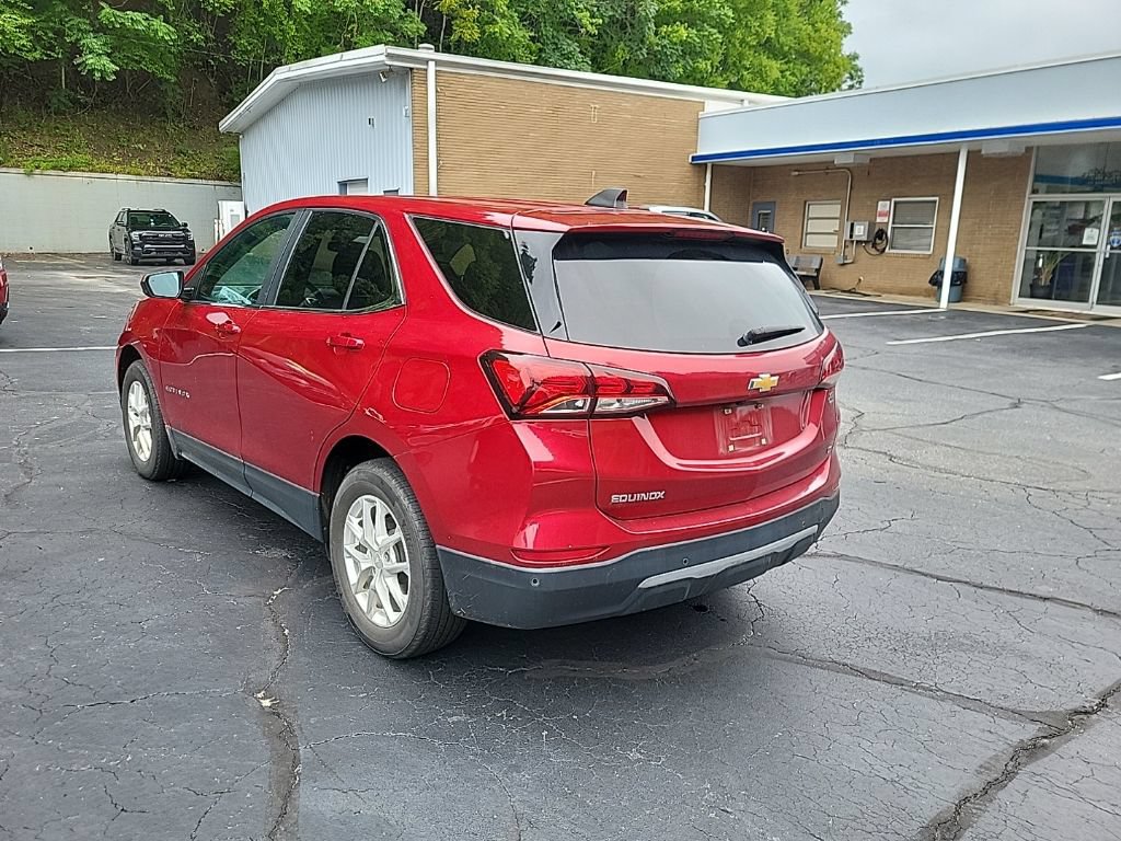 Used 2024 Chevrolet Equinox LT FWD image 10