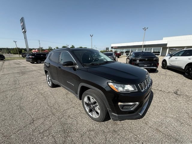 Used 2021 Jeep Compass Limited AWD/4WD image 1