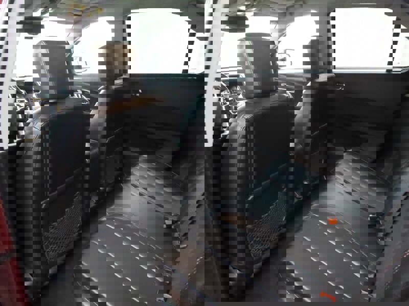 Used 2015 Chevrolet Equinox LTZ image 25