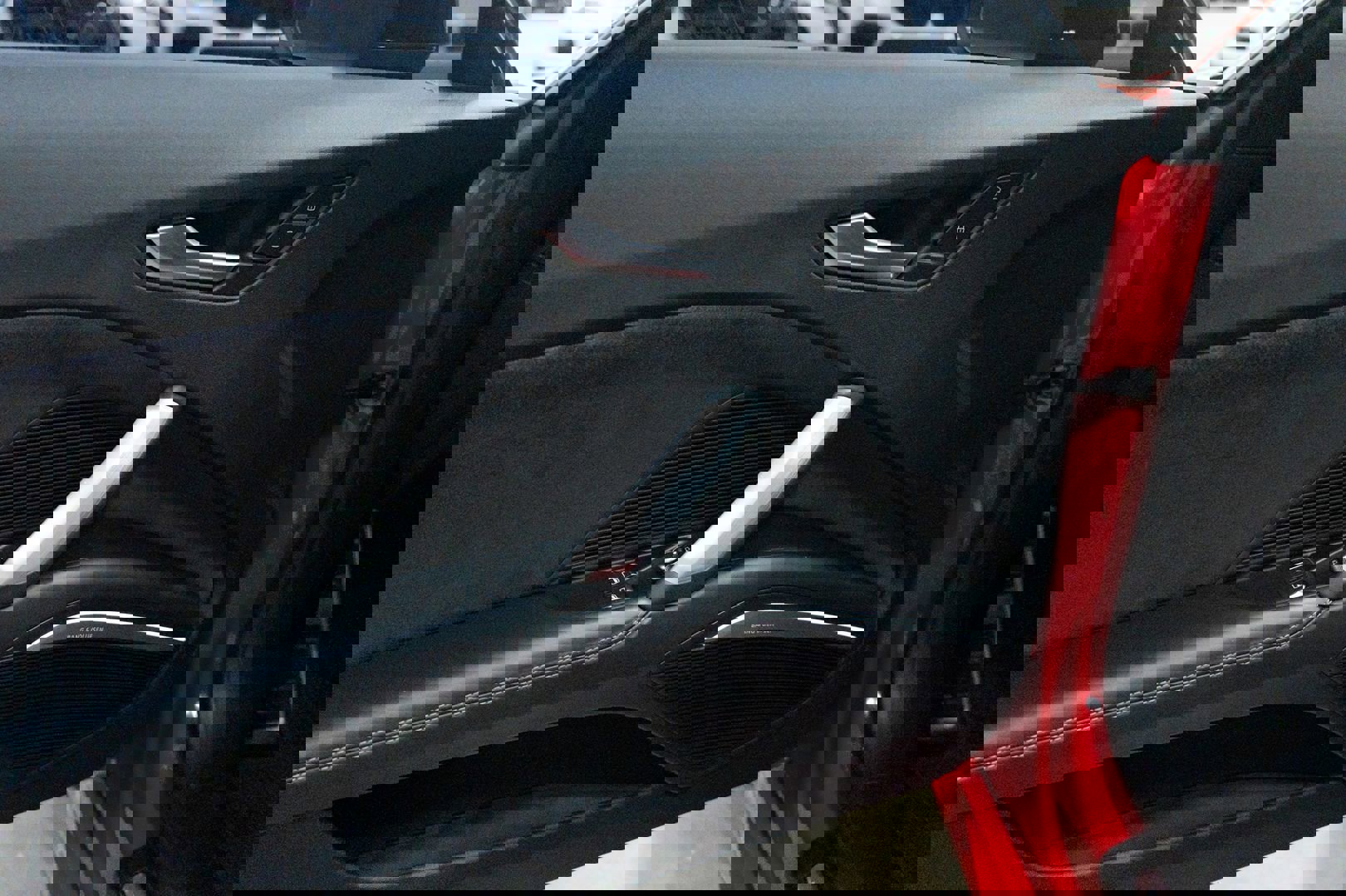 Used 2018 Audi TT 2.0T w/ Technology Package image 17