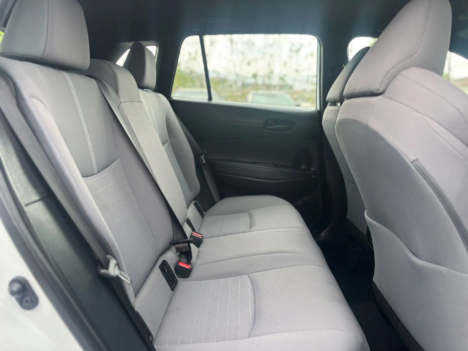 Used 2023 Toyota Corolla Cross AWD Hybrid image 17