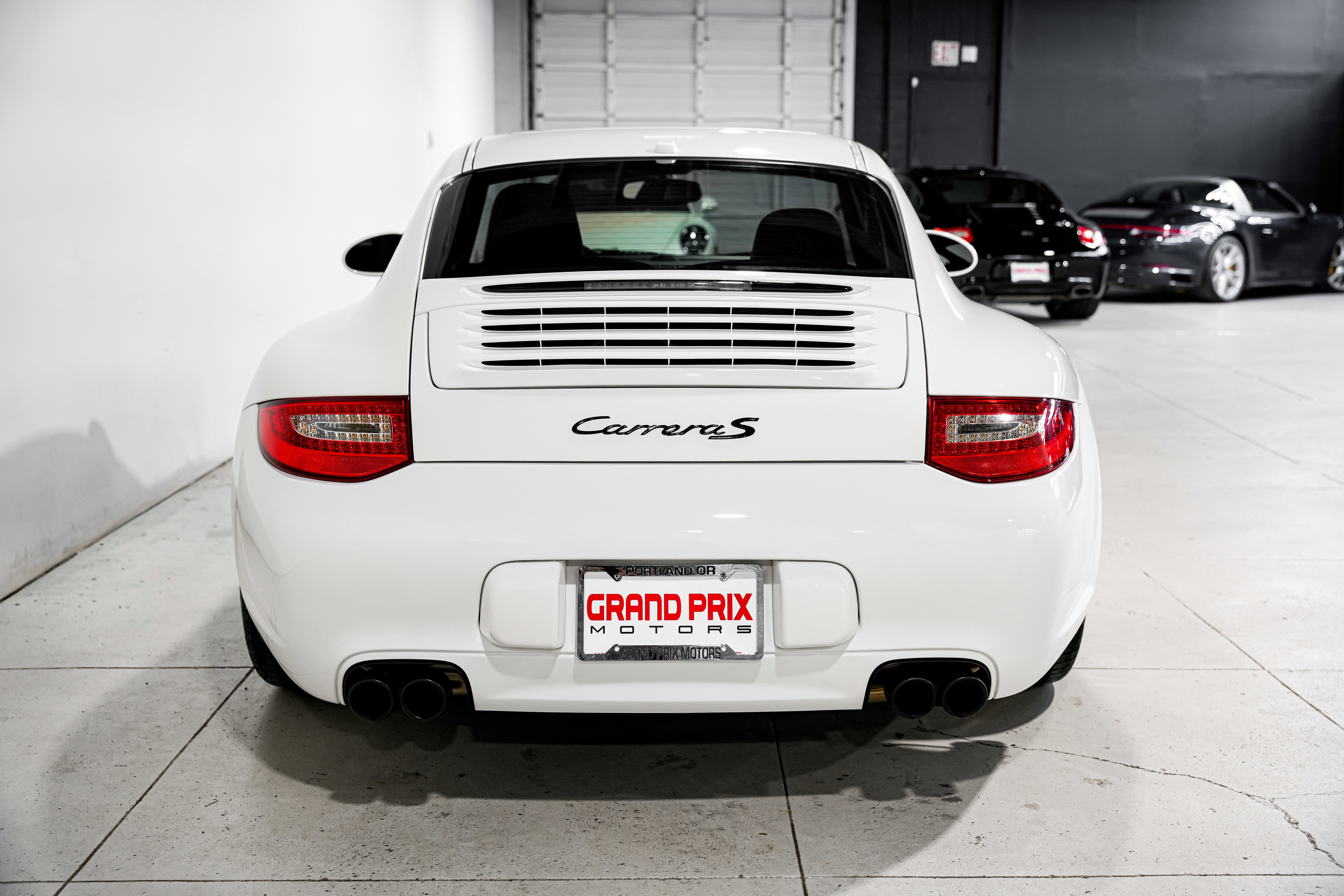 Used 2011 Porsche 911 Carrera S image 4