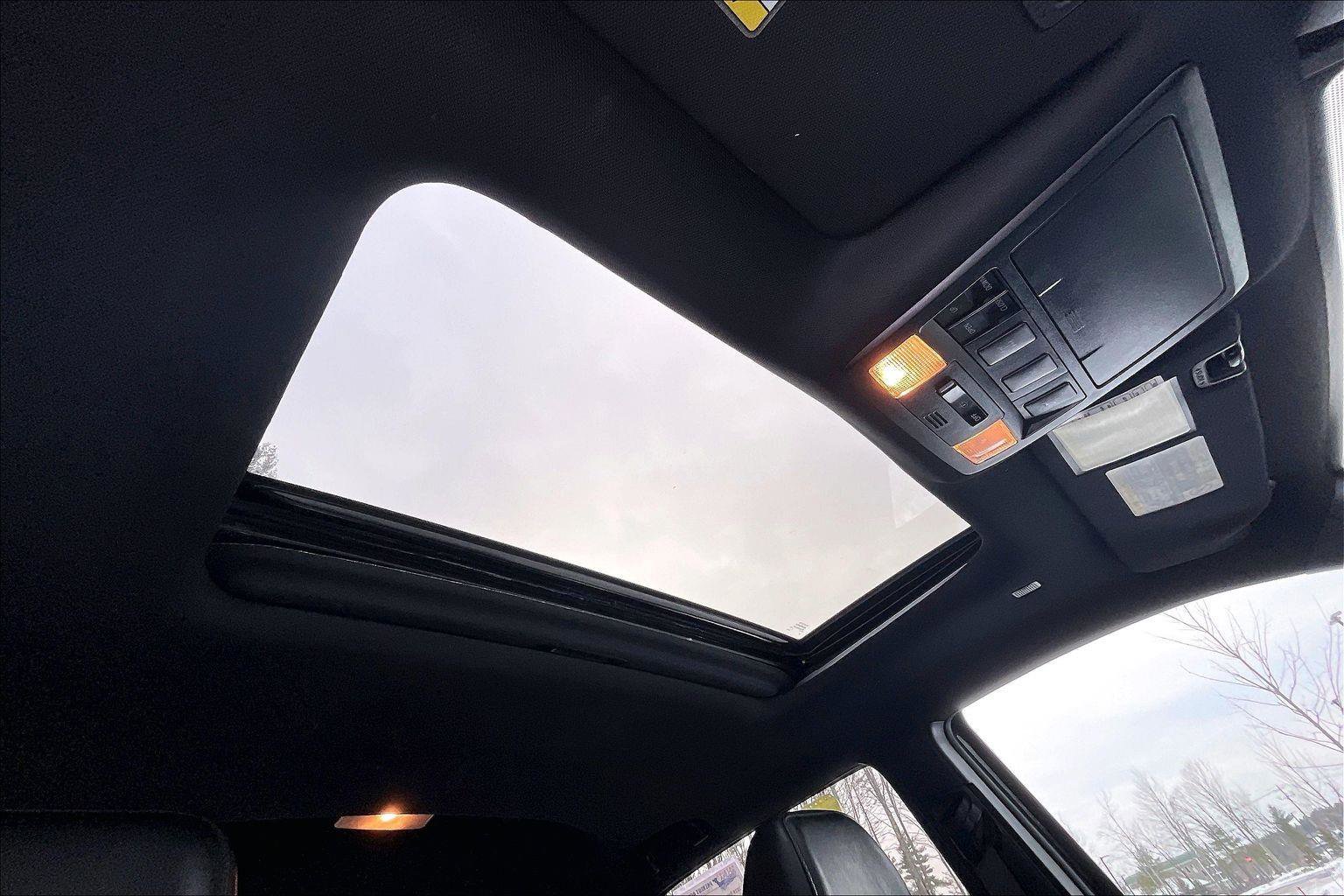 Used 2019 Toyota Tacoma TRD Off-Road image 17