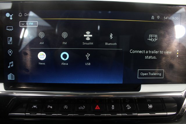 Used 2025 Chevrolet Silverado 1500 High Country w/ Technology Package image 7