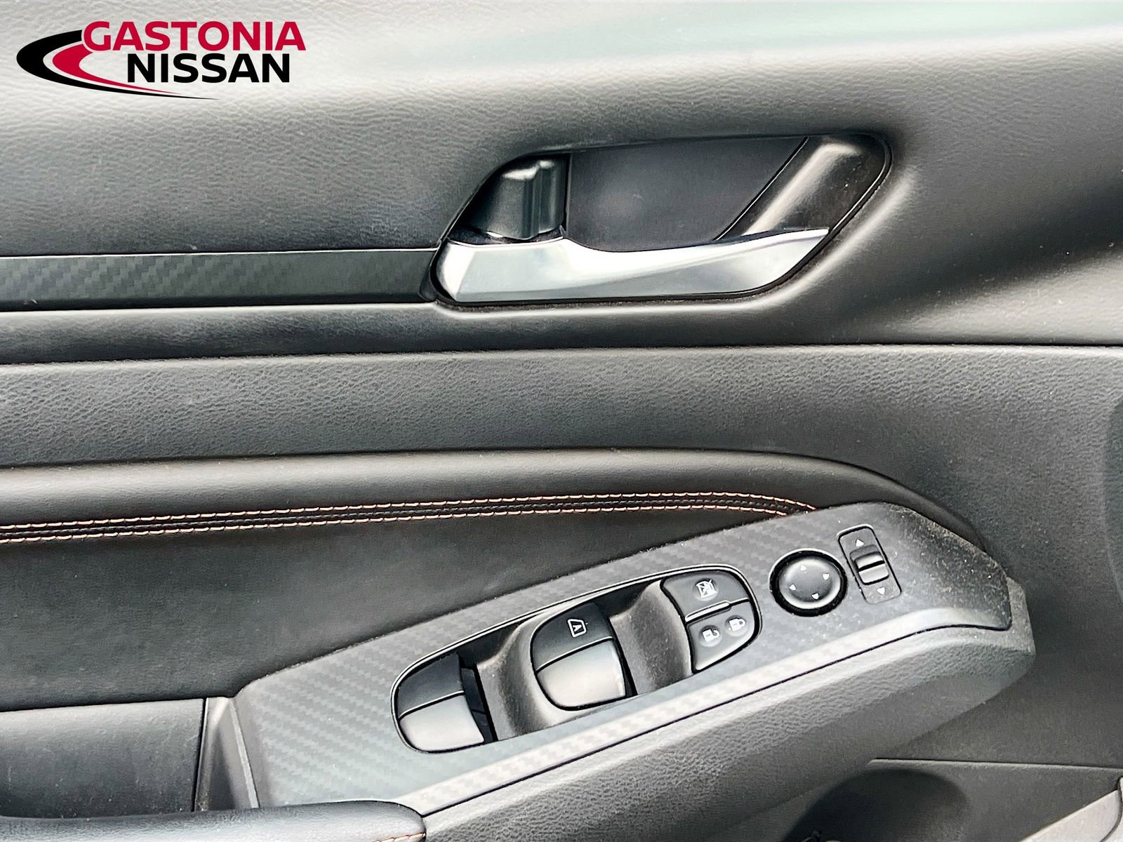 Used 2021 Nissan Altima 2.5 SR w/ SR Premium Package image 22