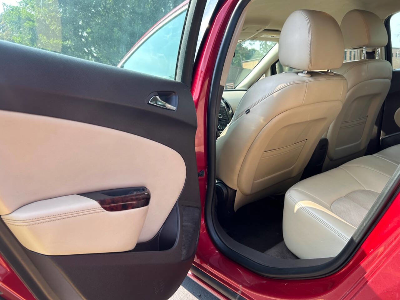 Used 2014 Buick Verano FWD image 19