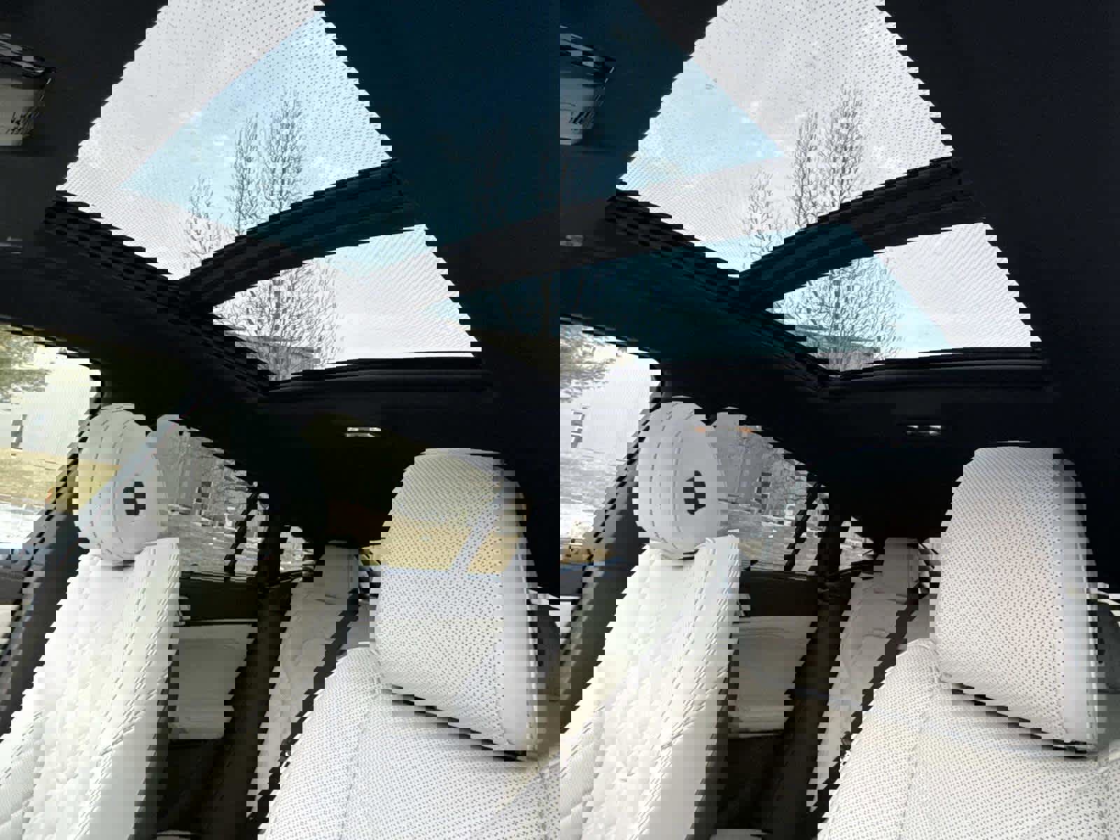 New 2026 BMW X6 xDrive40i w/ Executive Package image 4