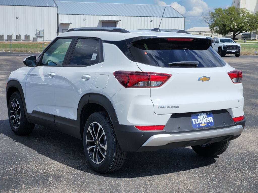 New 2026 Chevrolet TrailBlazer LT w/ Convenience Package FWD image 5
