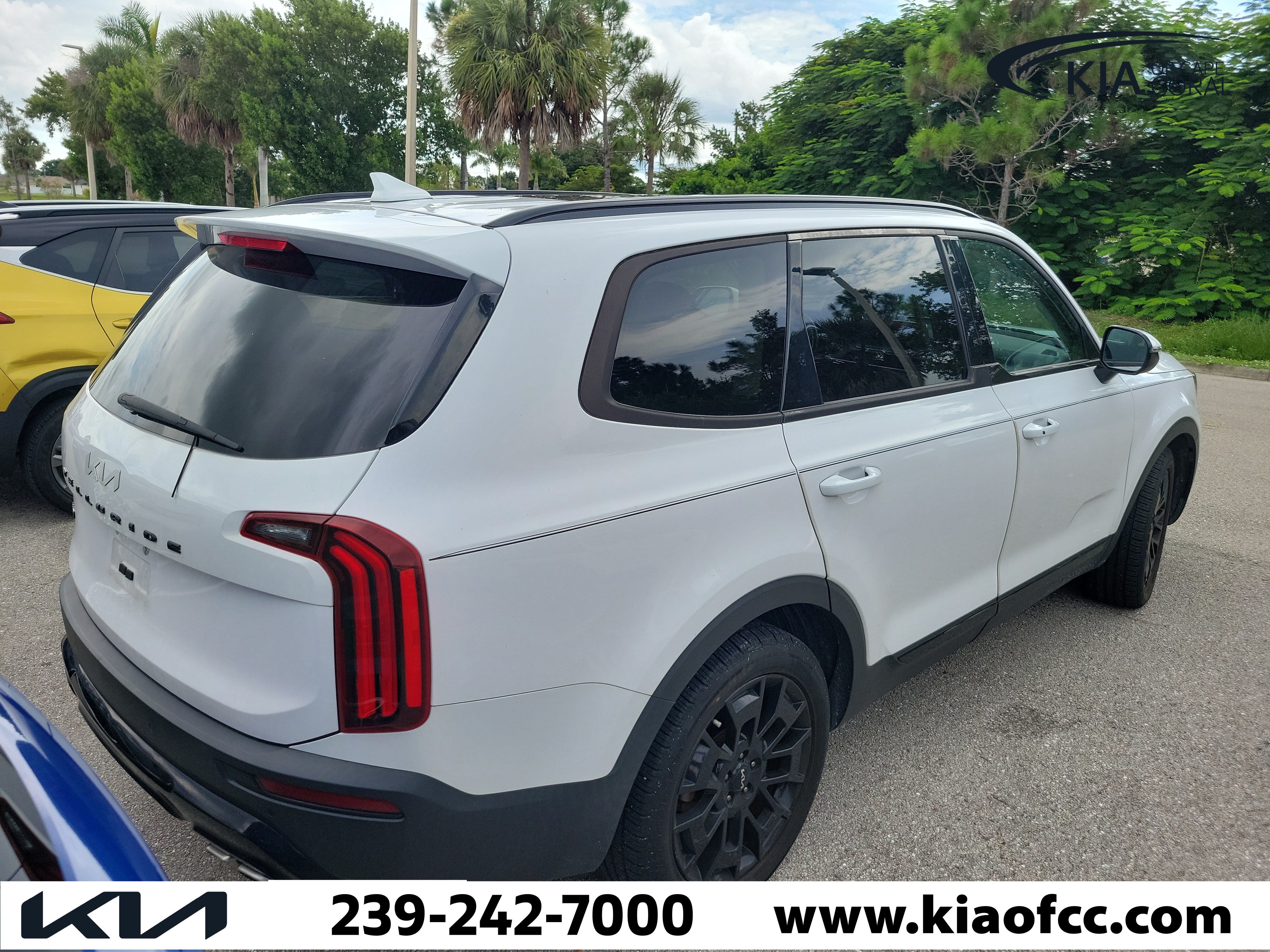 Used 2022 Kia Telluride SX w/ SX Prestige Package AWD/4WD image 6