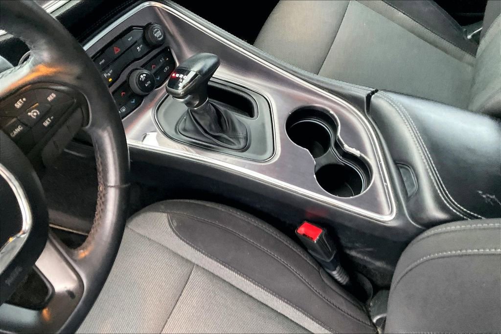 Used 2015 Dodge Challenger R/T w/ Quick Order Package 28B R/T RWD image 17