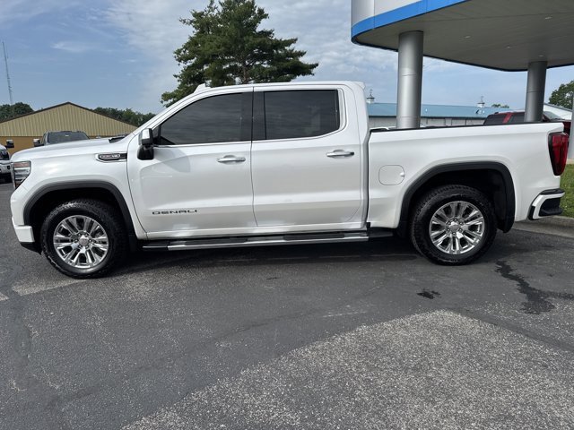Used 2024 GMC Sierra 1500 Denali w/ Technology Package image 2