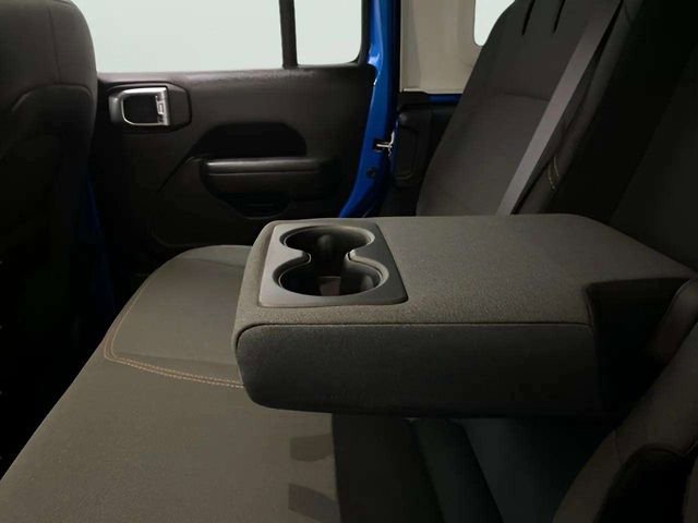Used 2024 Jeep Wrangler Unlimited image 84
