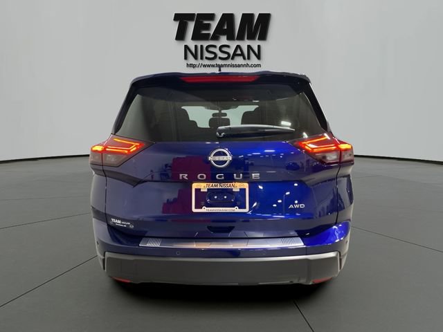 Certified 2026 Nissan Rogue SV AWD/4WD image 5