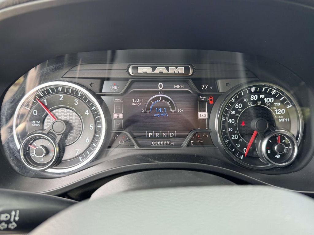 Used 2022 RAM 1500 Laramie w/ Sport Appearance Package AWD/4WD image 23