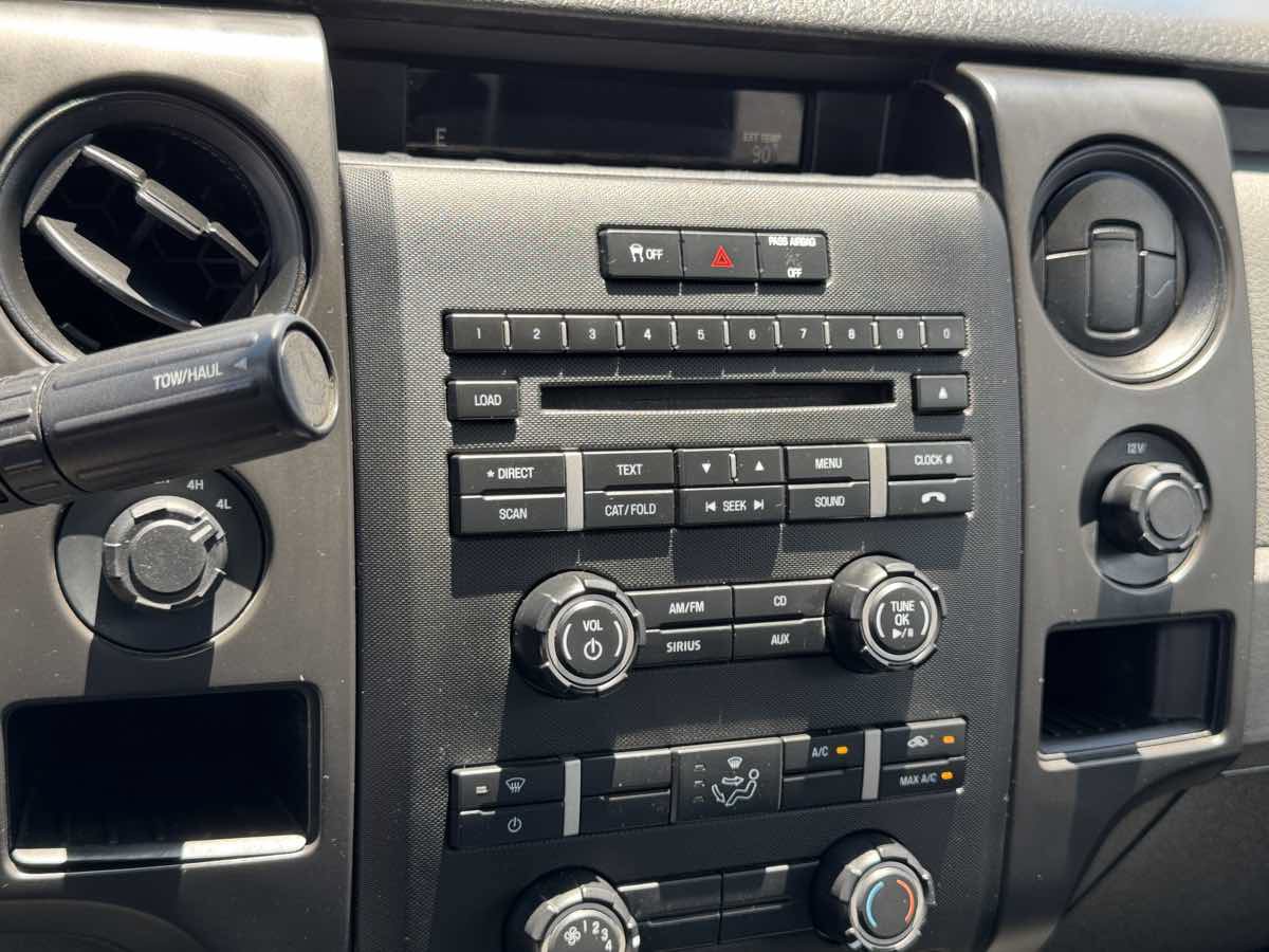 Used 2014 Ford F150 XL w/ Equipment Group 101A Mid AWD/4WD image 24
