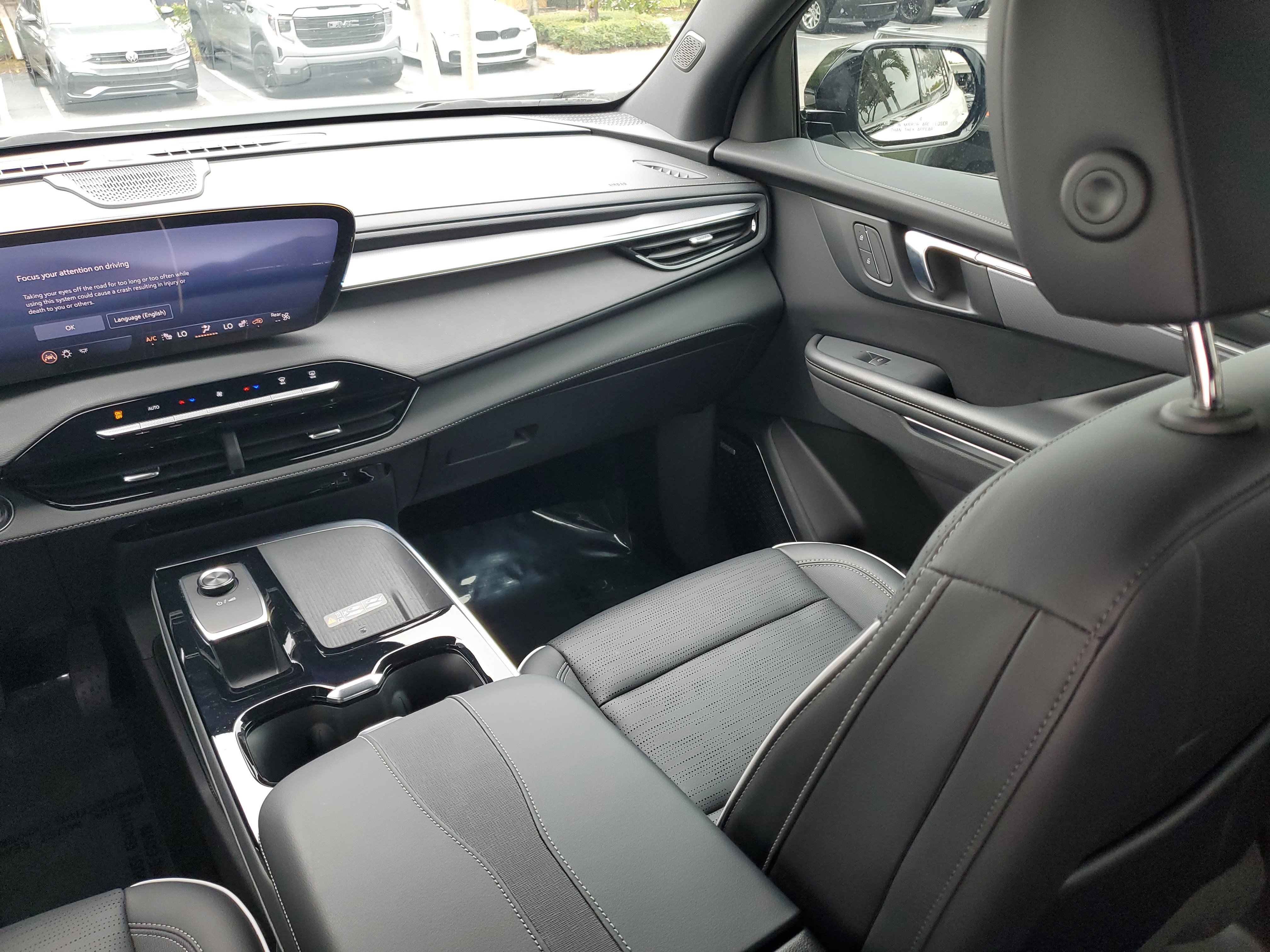 Certified 2025 Buick Enclave Sport Touring w/ Power Package image 19