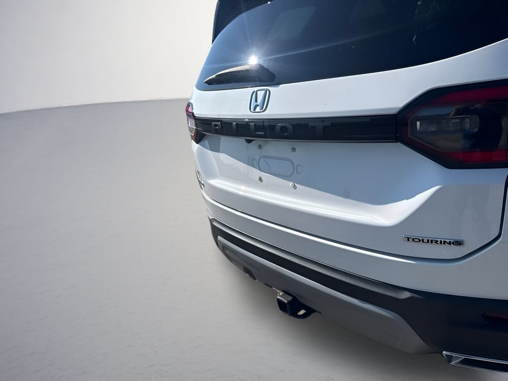 Used 2023 Honda Pilot Touring image 36