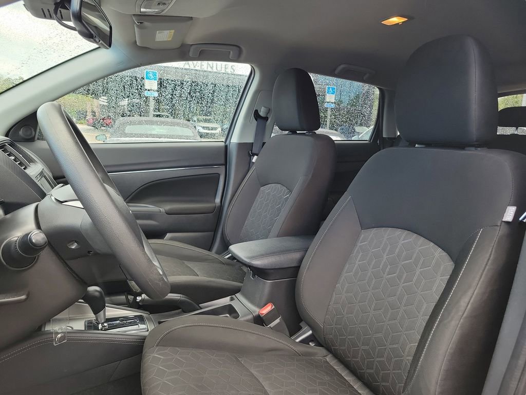 Used 2023 Mitsubishi Outlander Sport ES image 15