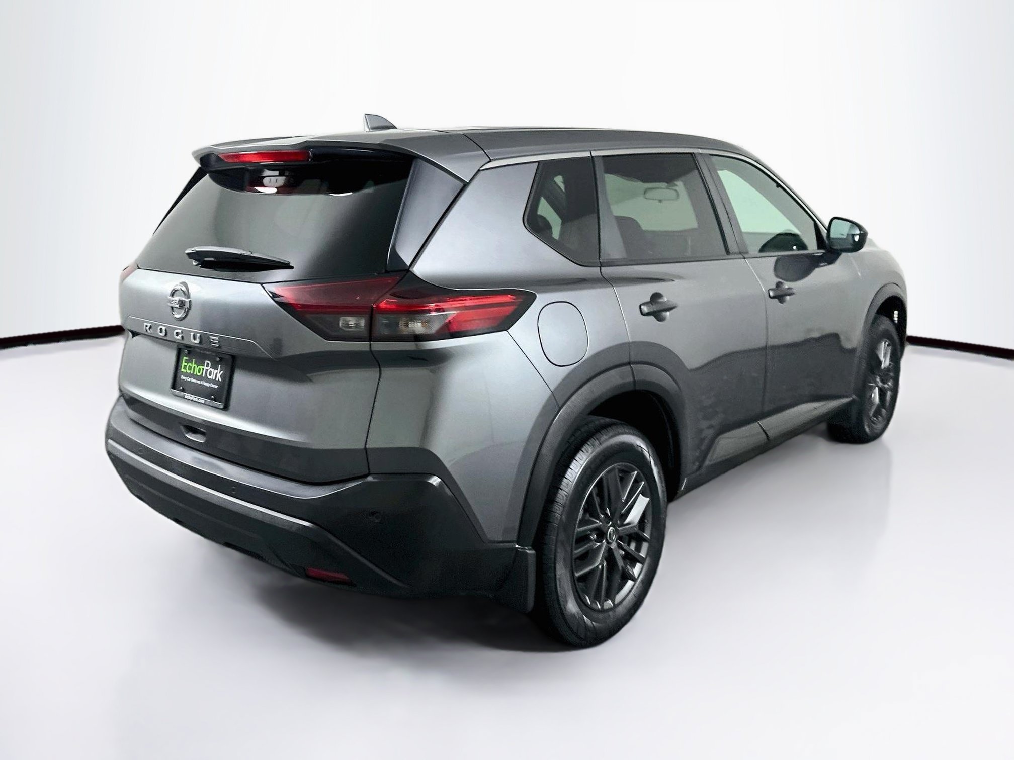 Used 2021 Nissan Rogue S FWD image 9