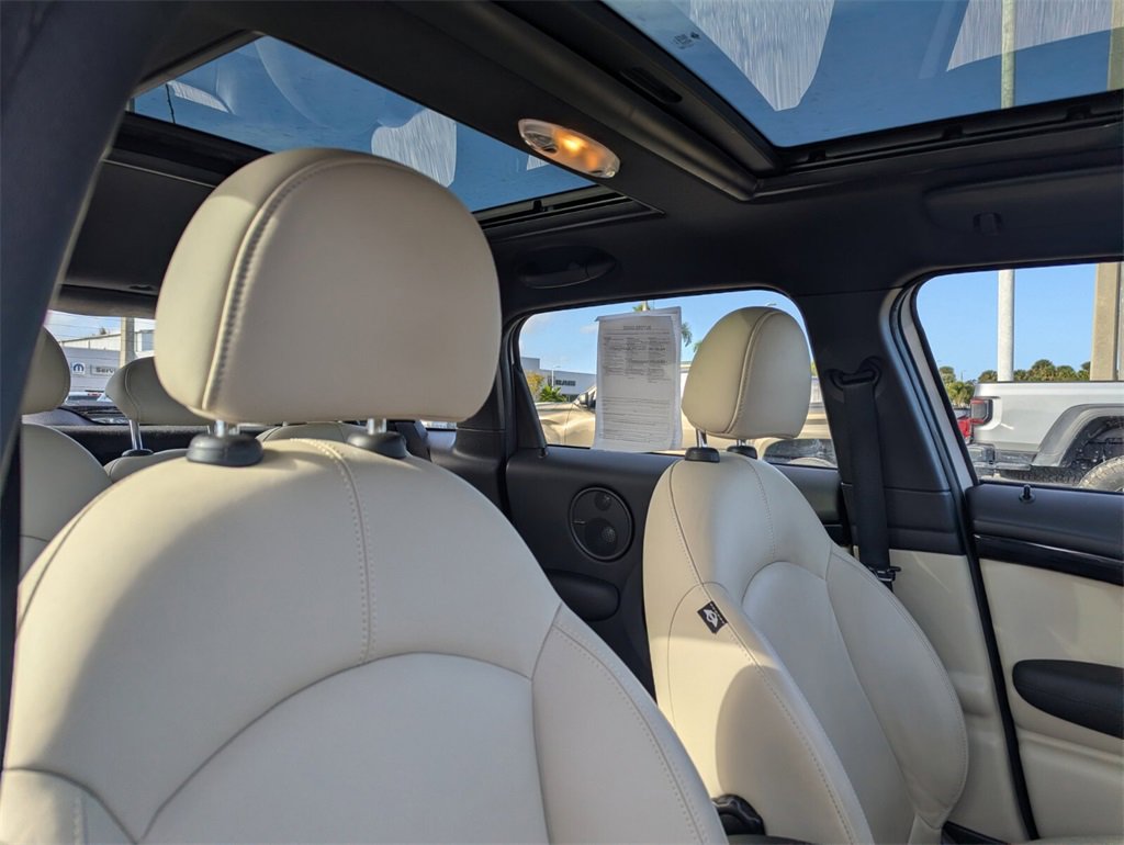 Used 2014 MINI Cooper Countryman S image 11