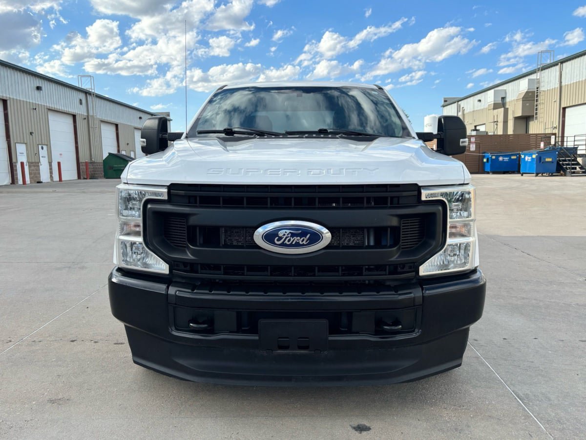Used 2022 Ford F250 XL w/ Power Equipment Group AWD/4WD image 8