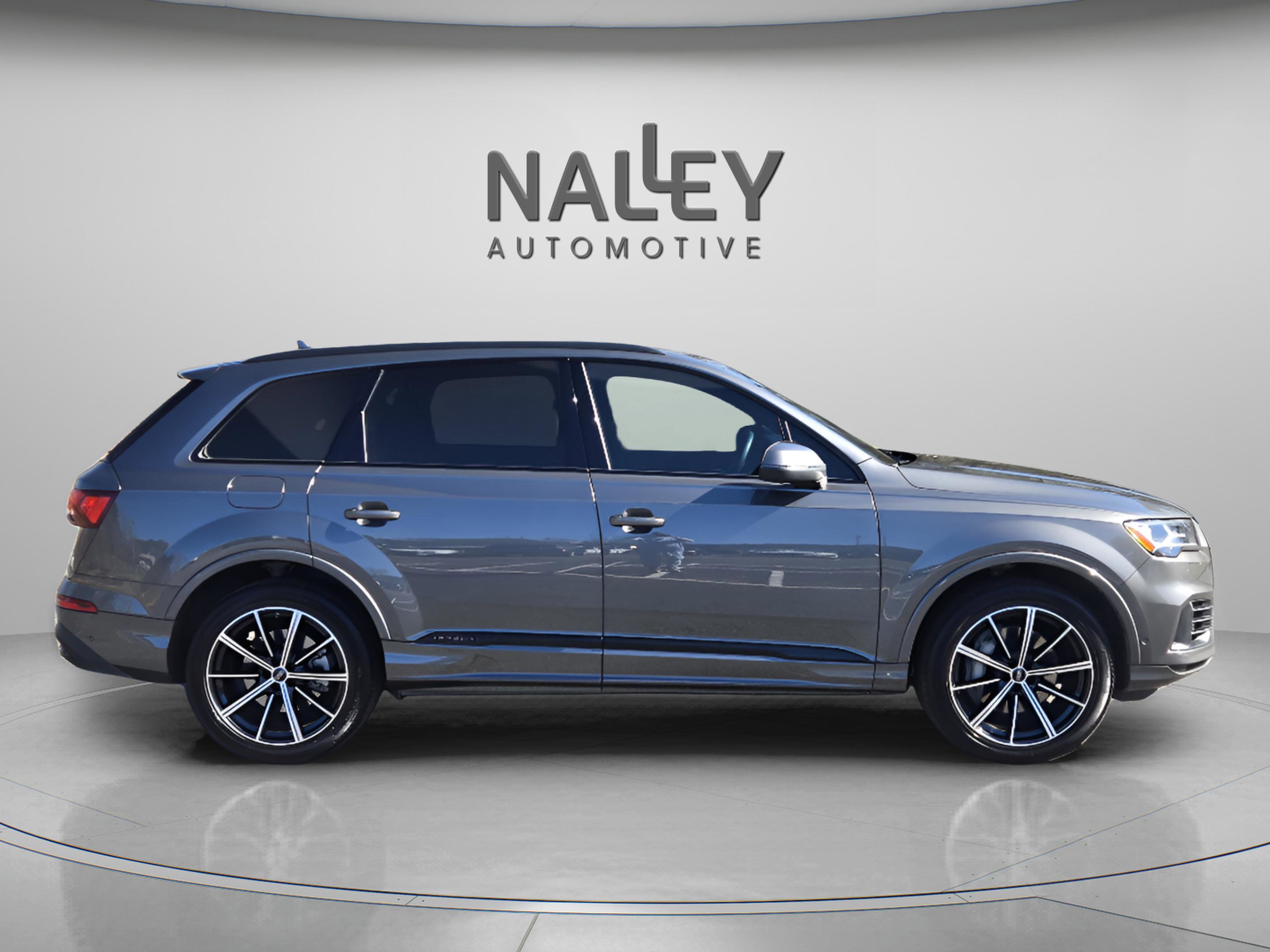 Used 2022 Audi Q7 Premium Plus w/ Premium Plus Package image 6