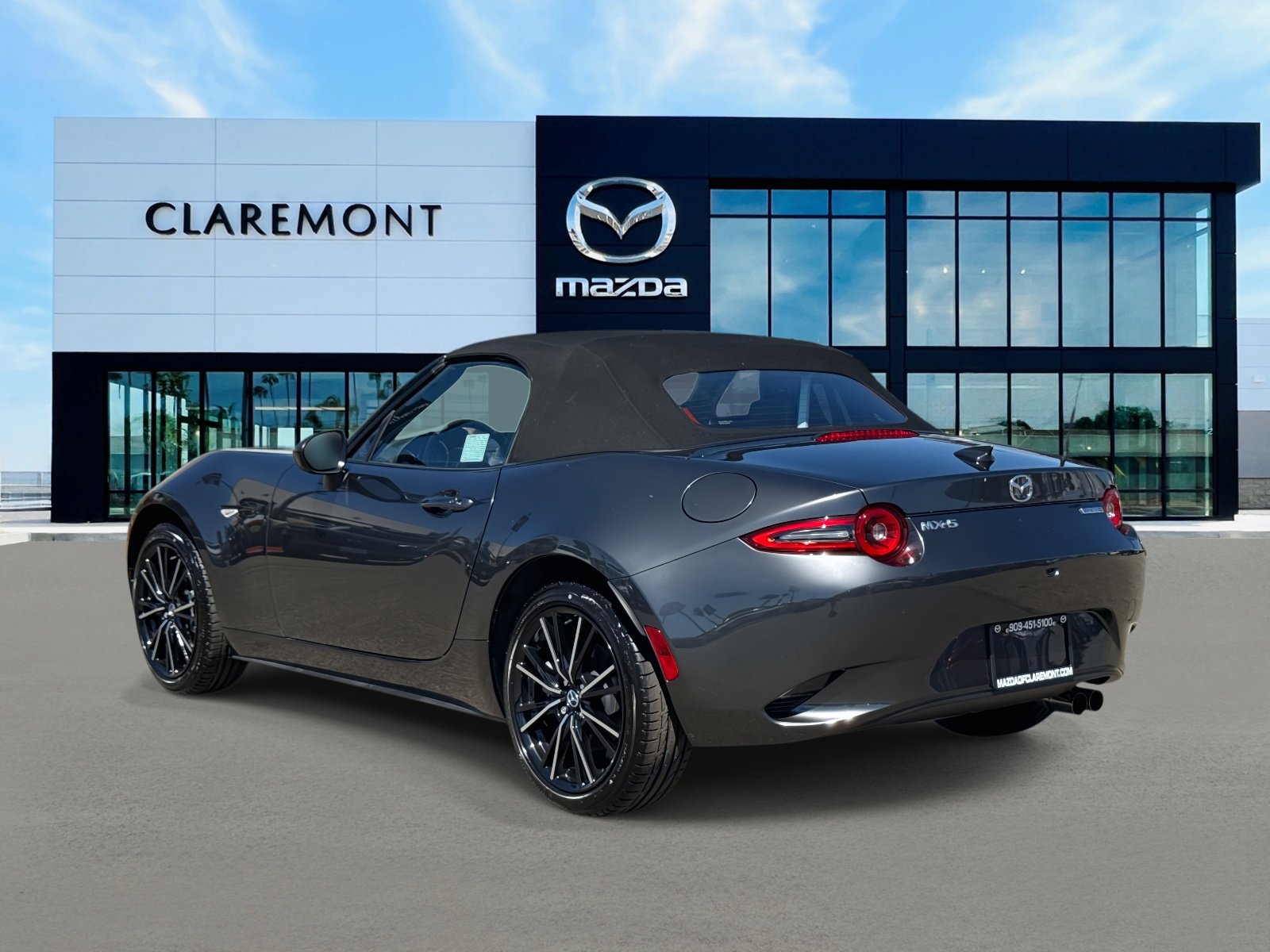 New 2025 MAZDA MX-5 Miata Grand Touring RWD image 5
