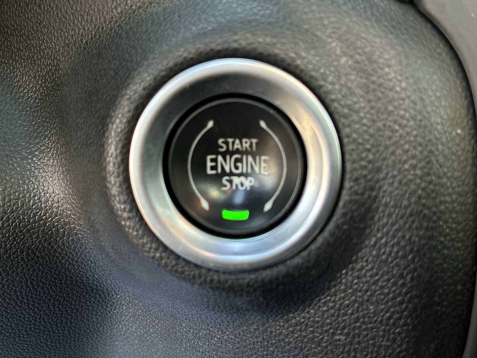 Certified 2020 Chevrolet Silverado 1500 LTZ w/ LTZ Premium Package image 17