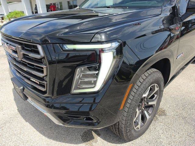 New 2026 GMC Yukon XL AT4 Ultimate AWD/4WD image 15