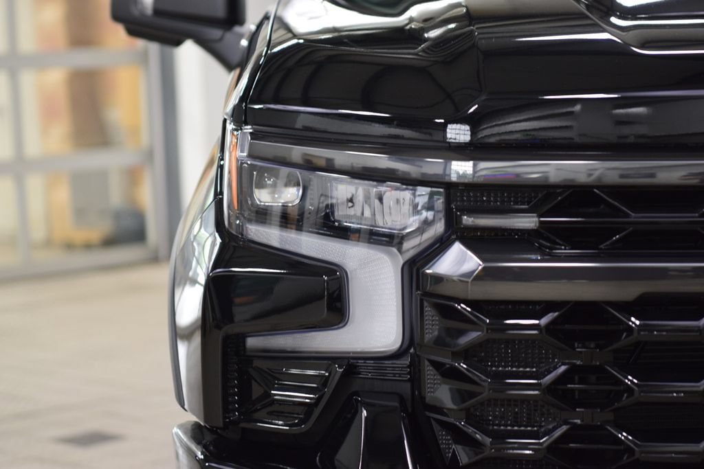 New 2026 Chevrolet Silverado 1500 ZR2 AWD/4WD image 12