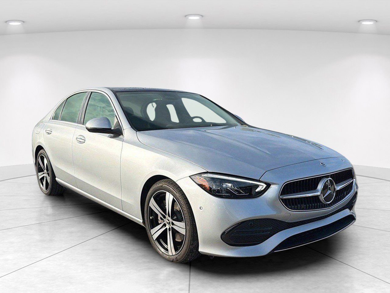 Used 2024 Mercedes-Benz C 300 Sedan image 2