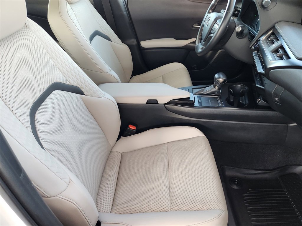 Used 2021 Lexus UX 250h w/ Premium Package image 14