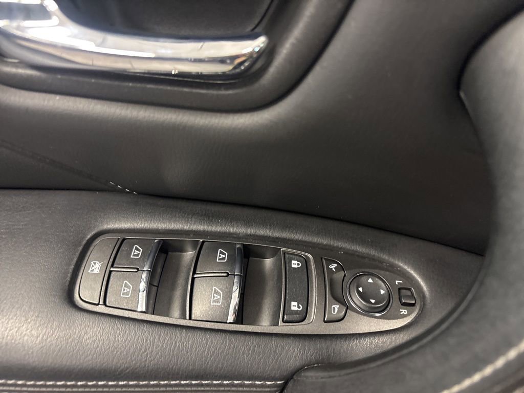 Used 2024 INFINITI QX80 Luxe AWD/4WD image 30