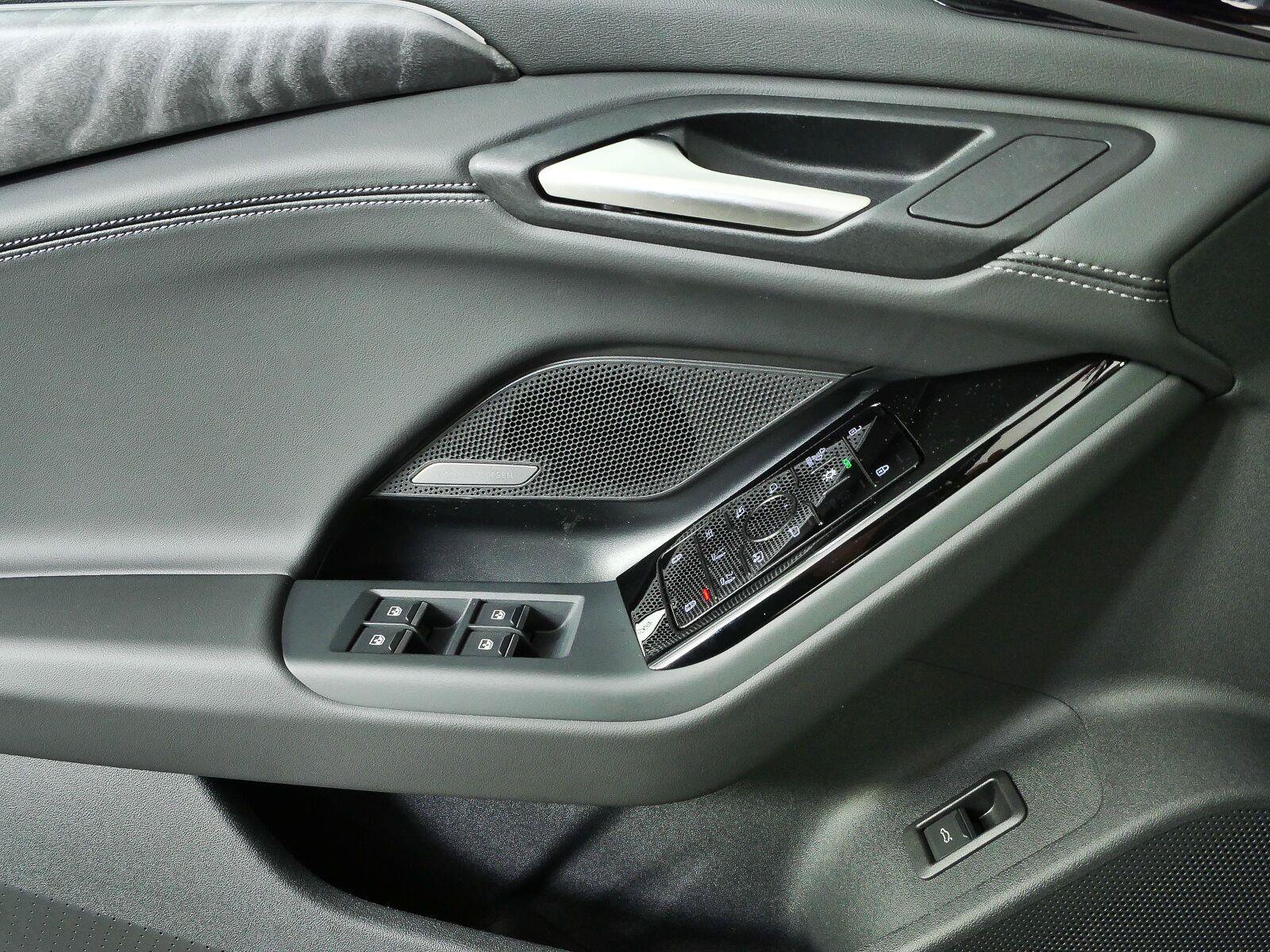 New 2027 Audi A6 e-tron Prestige AWD/4WD image 7