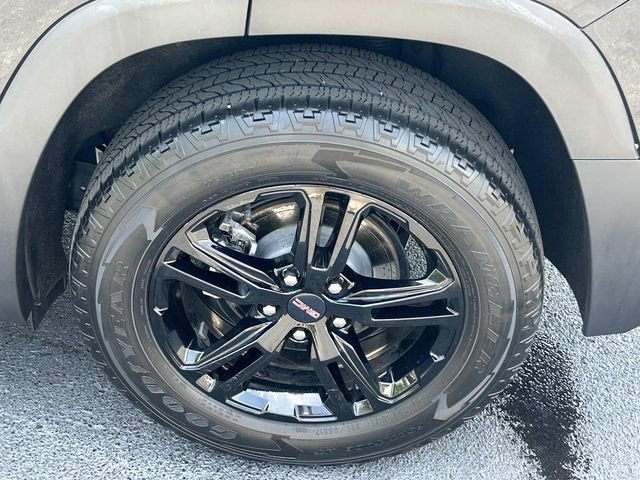 Used 2023 GMC Terrain AT4 AWD/4WD image 14