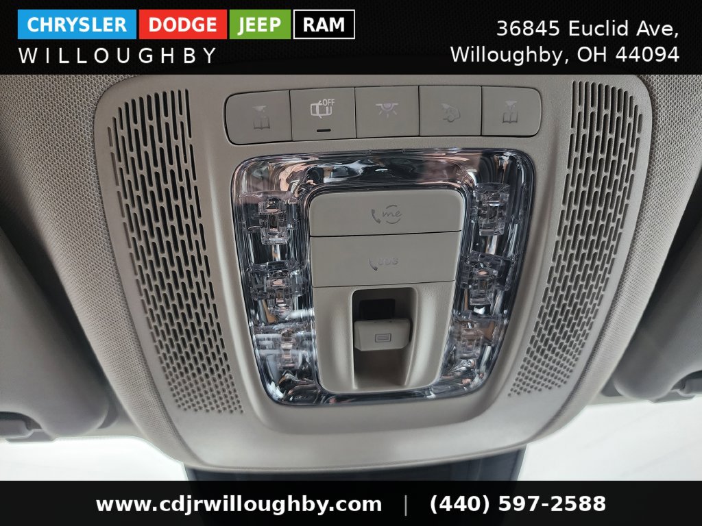Used 2024 Mercedes-Benz GLE 350 4MATIC image 25