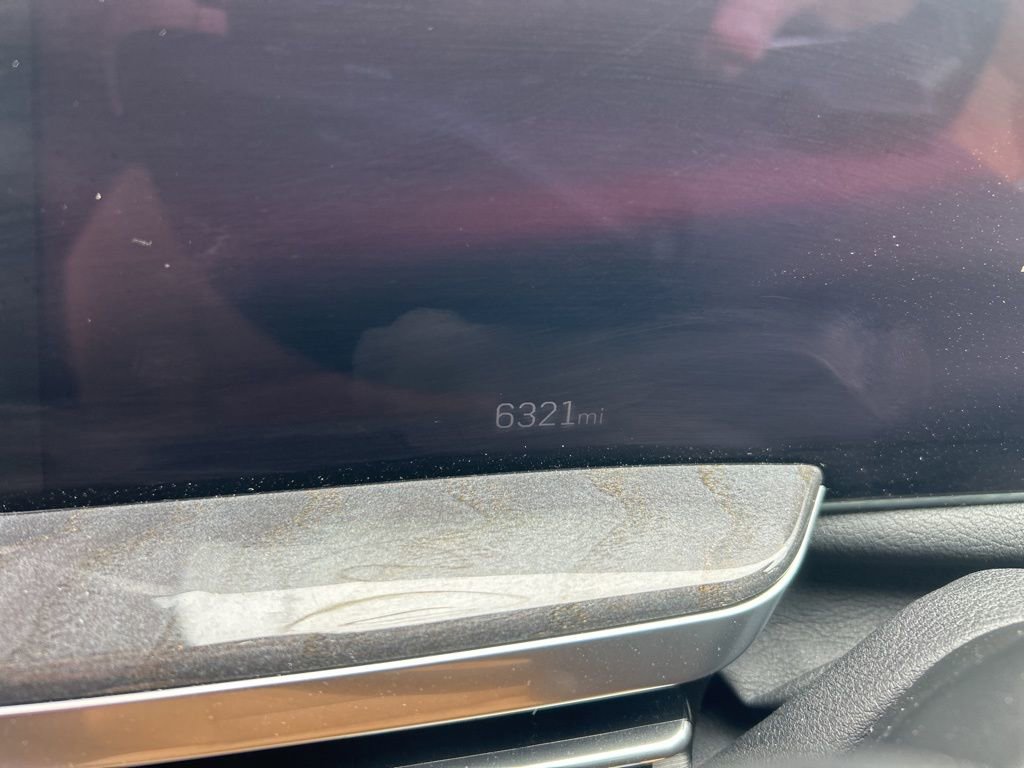 Used 2025 Cadillac Escalade IQ Sport 2 w/ LPO, ONYX Package AWD/4WD image 10