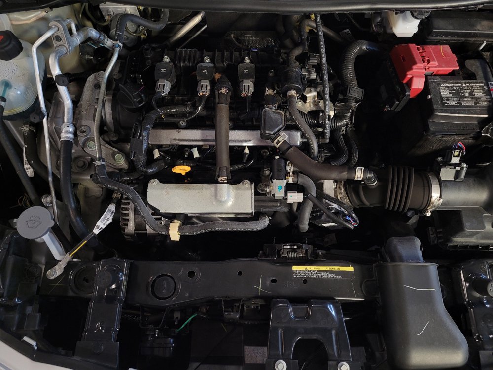 Used 2023 Nissan Versa S w/ Electronics Package FWD image 30