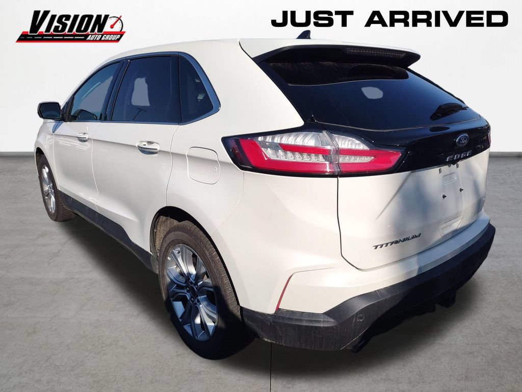 Used 2023 Ford Edge Titanium AWD/4WD image 3