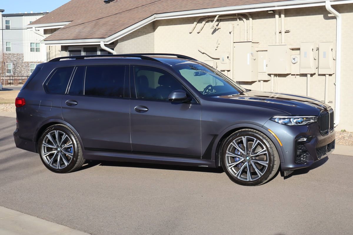 Used 2020 BMW X7 M50i w/ Dynamic Handling Package image 2