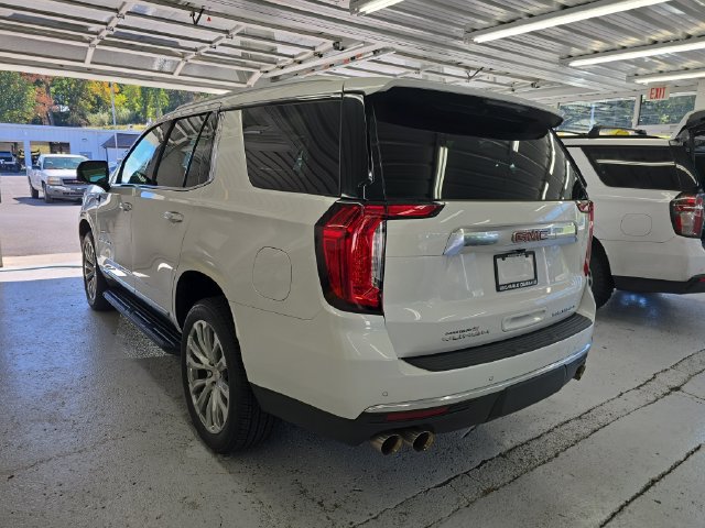 Certified 2023 GMC Yukon Denali AWD/4WD image 3
