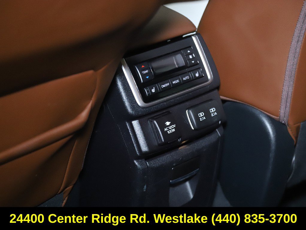 Used 2020 Subaru Ascent Touring AWD/4WD image 17