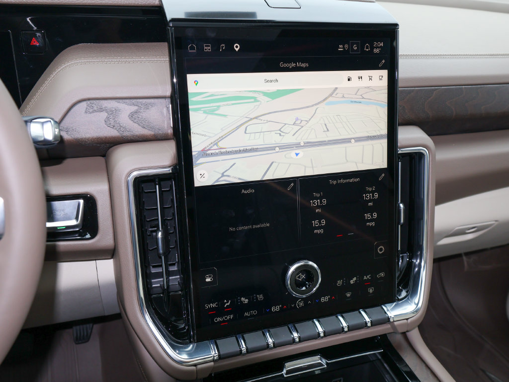 New 2026 GMC Yukon Denali w/ Denali Reserve Package AWD/4WD image 21