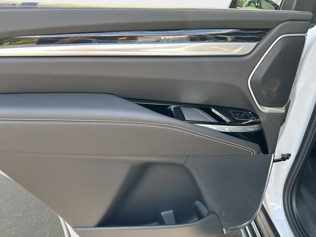 New 2026 Cadillac Escalade Sport w/ Touring Package AWD/4WD image 11
