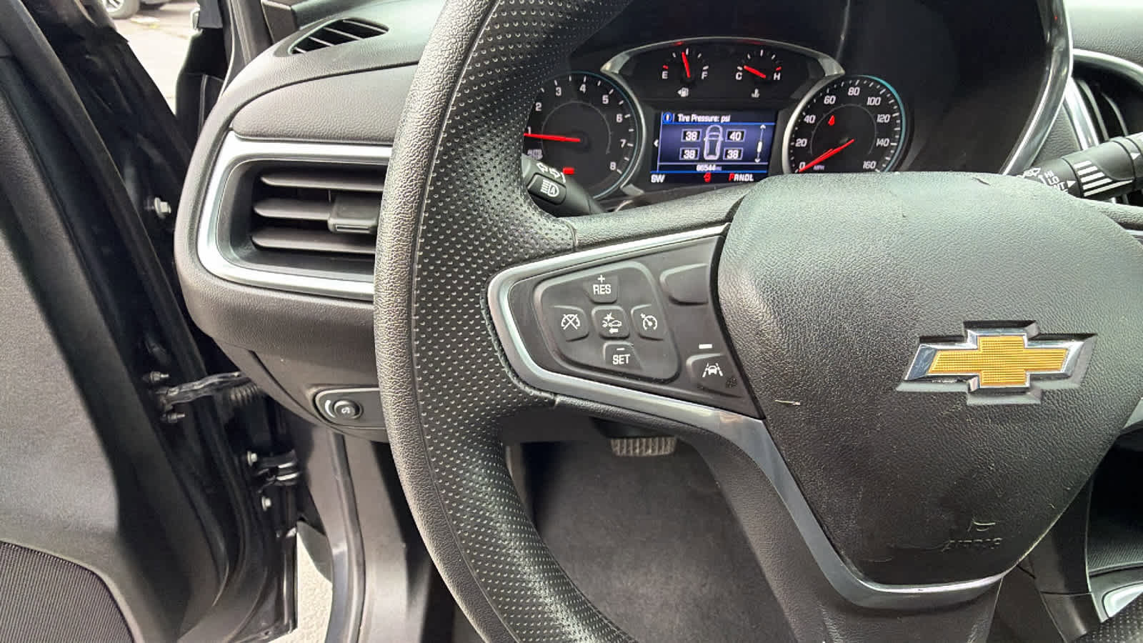 Used 2022 Chevrolet Equinox LT image 19